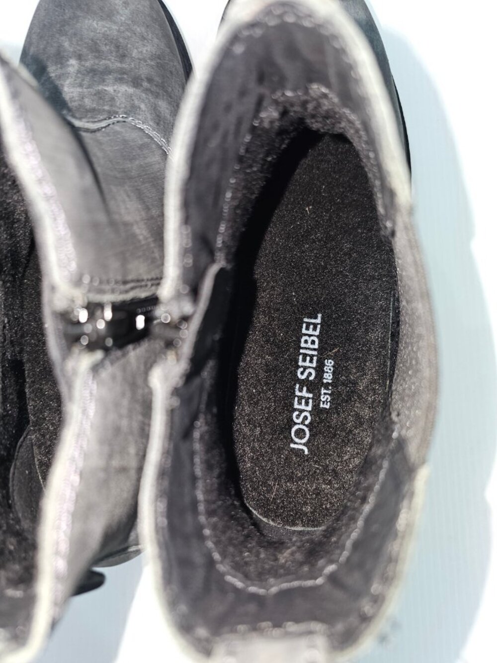 Josef Seibel Marta 06 Chelsea Ankle Boot Womens EU 39 Gray Leather Lug Sole NEW - Picture 11 of 14